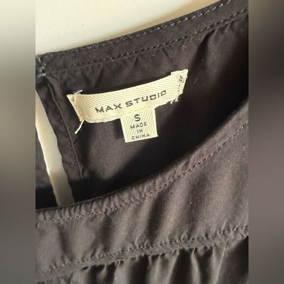 Max Studio Tiered Maxi Dress - Picture 4 of 6